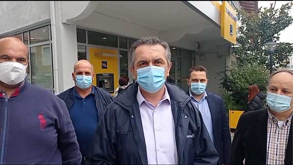 Γιώργος Κασαπίδης από Δεσκάτη: «Ζητάμε να παραμείνει η Τράπεζα Πειραιώς, αλλιώς θα διακόψουμε τη συνεργασία μας»