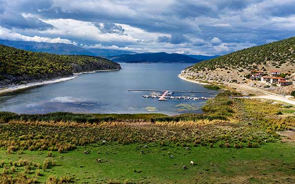 Πού πάει μια λίμνη όταν «φεύγει»;