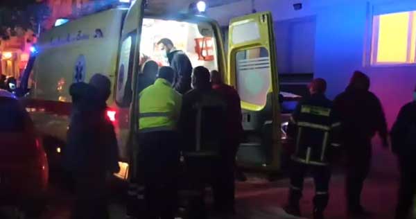 Πτολεμαΐδα: Νεαρός έπεσε από το μπαλκόνι σε παρακείμενη σκεπή (video)