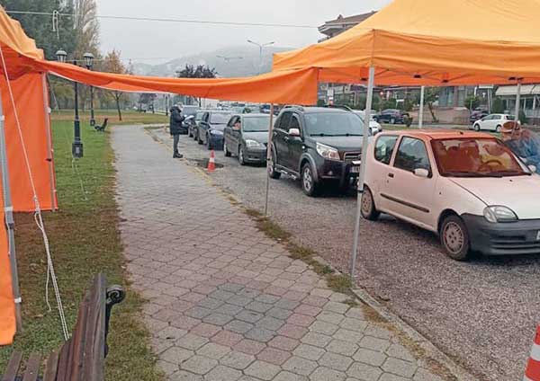 Kαστοριά κορονοιός: Αποτελέσματα rapid test drive through χθες και πόσα ήταν τα θετικά