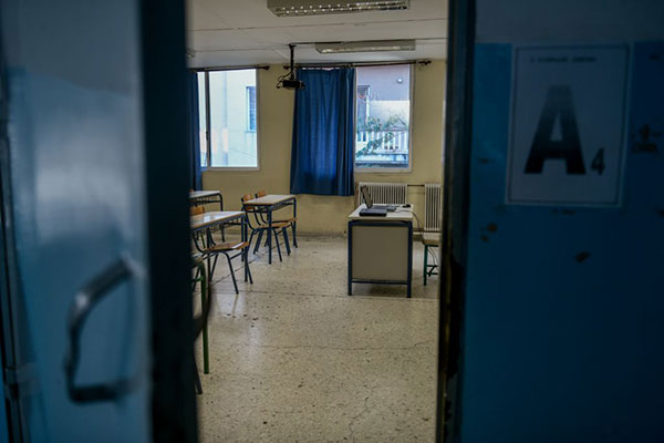 Στις 7 Δεκεμβρίου ανοίγουν δημοτικά, γυμνάσια και λύκεια