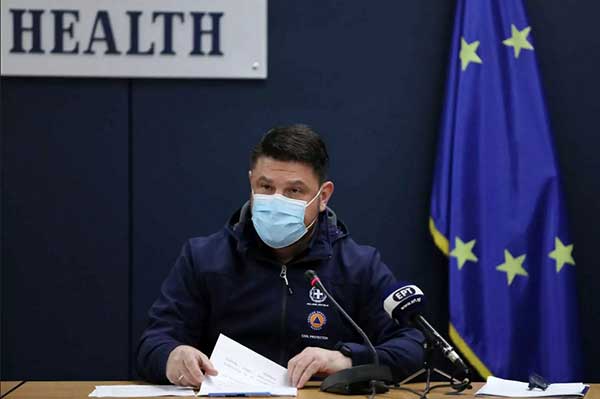 Κορονοϊός – Eνημέρωση Χαρδαλιά: «Μετακινήθηκε» σε νομούς λόγω… ελιάς! «Ίσως χρειαστούν και άλλα lockdown»