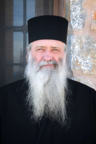 Θετικός στον ιό ο αρχιμανδρίτης Νικηφόρος Μανάδης και η μητέρα του -Η ανακοίνωση της Ι. Μονής Αγίου Κοσμά του Αιτωλού Άρδασσας Εορδαίας