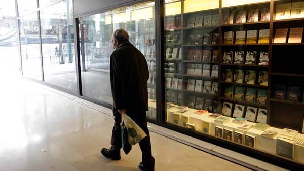 Γεωργιάδης (ΘΕΜΑ 104,6): Μετά τα εποχικά θα ανοίξουν παιχνιδάδικα, βιβλιοπωλεία, ανθοπωλεία και κομμωτήρια
