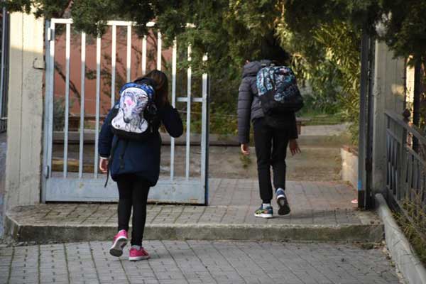 Ανοιχτά τα σχολεία και οι παιδικοί σταθμοί την Τρίτη στην Κοζάνη κατά μια ώρα αργότερα