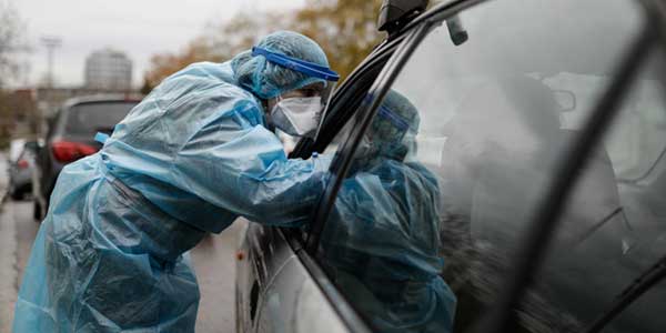 Κορωνοϊός: Πρόγραμμα μαζικών rapid test – Πότε ξεκινά, πώς θα λάβετε μέρος, πώς γίνεται η επιλογή
