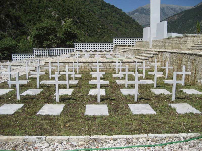 Αλβανία: Νέο νεκροταφείο για τους Έλληνες πεσόντες