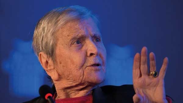 Αρβελέρ σε εκδήλωση του ΠΔΜ: Όποιος δεν καταλαβαίνει το «τη Υπερμάχω», δεν καταλαβαίνει καλά ελληνικά