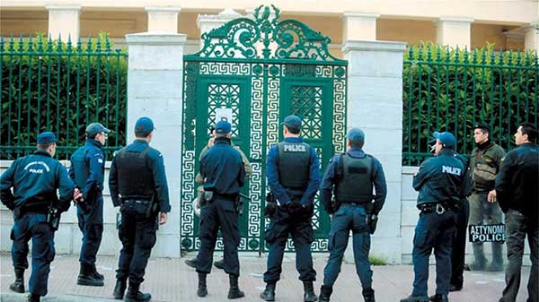 Πανεπιστημιακή Αστυνομία: Προσλαμβάνονται 1.300 ειδικοί φρουροί χωρίς όπλα – Τι περιλαμβάνει το ΦΕΚ