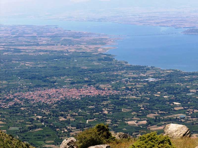 Δήμος Βελβεντού: Υποβολή ένστασης στη ΡΑΕ για τα πλωτά φωτοβολταϊκά στη λίμνη