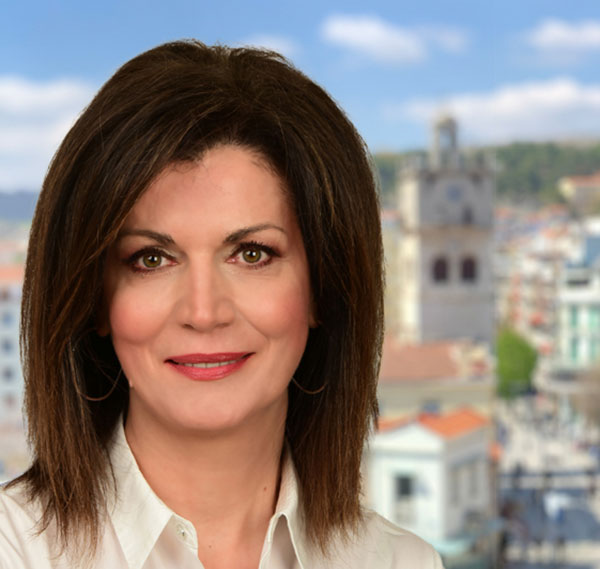 Η Γιούλα Γκατζαβέλη για την «όχι και τόσο σημαντική» χορηγία του Μίλτου Τεντόγλου και τη στήριξη στον Αποστόλη Τεληκωστόγλου