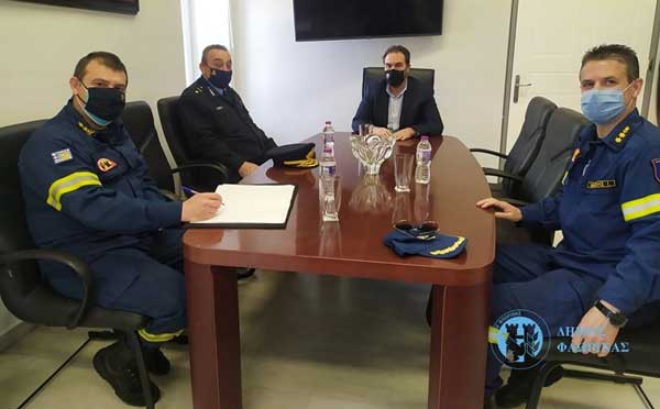 Τον Δήμαρχο Φλώρινας επισκέφτηκε ο νέος διοικητής της Περιφερειακής Πυροσβεστικής Διοίκησης Δυτικής Μακεδονίας