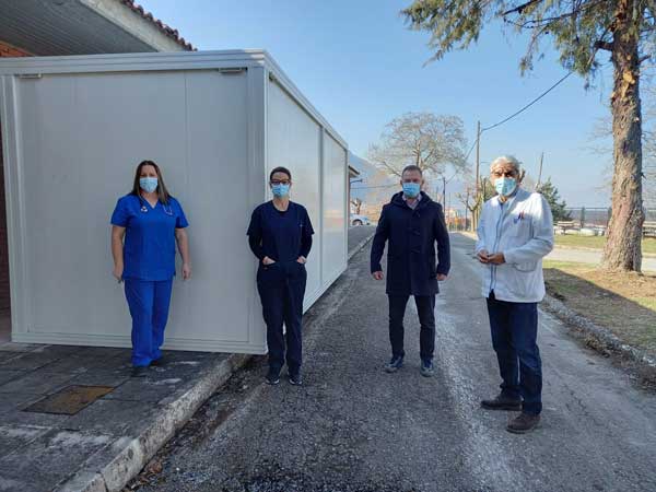 Νέος οικίσκος στο Κέντρο Υγείας Σερβίων -Επίσκεψη του Ηλία Τοπαλίδη