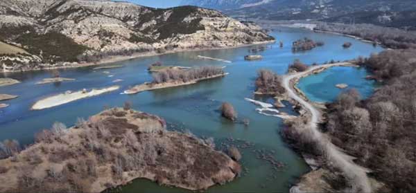 Πλάνα από τον υδροβιότοπο Αναβρυκών Μικροβάλτου Σερβίων (Video Editing : Κώστας Σπανός / Νίκος Καρυωτίδης)