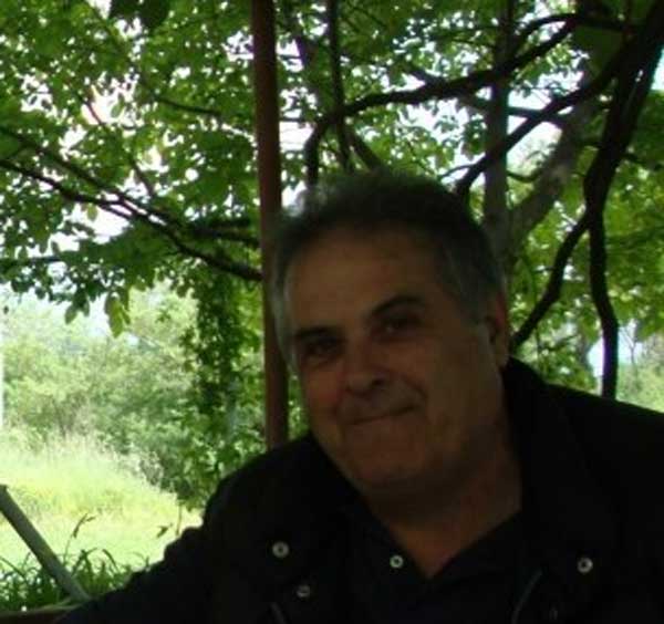 Αφιερωμένο στα ‘’παιδιά’’ της οδού Καρατάσιου που έφυγαν νωρίς- Του Αργύρη Ευαγ. Καλιανιώτη