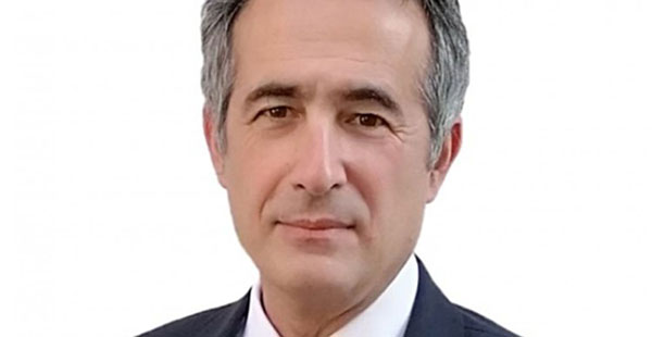 Τα ρίσκα της πλατείας, άρθρο του Στάθη Κωνσταντινίδη στο makthes.gr