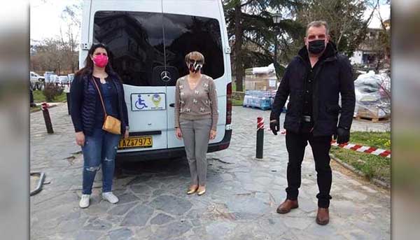 Το “λευκό ταξί” της Καστοριάς πάει Ελασσόνα – Όποιος μπορεί ας βοηθήσει
