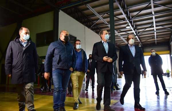 ΥΠΑΑΤ: Ενισχύσεις de minimis, ύψους 8,5 εκατ. ευρώ για τους παραγωγούς ροδάκινων
