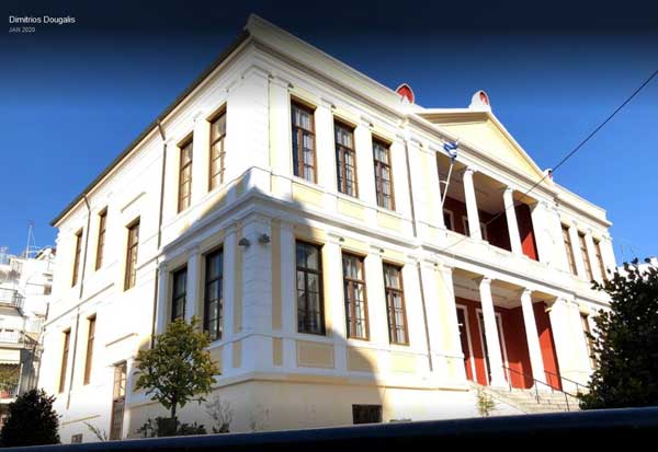 Πασχαλινές ευχές από το Δημοτικό Σχολείο Χ. Μούκας (video)