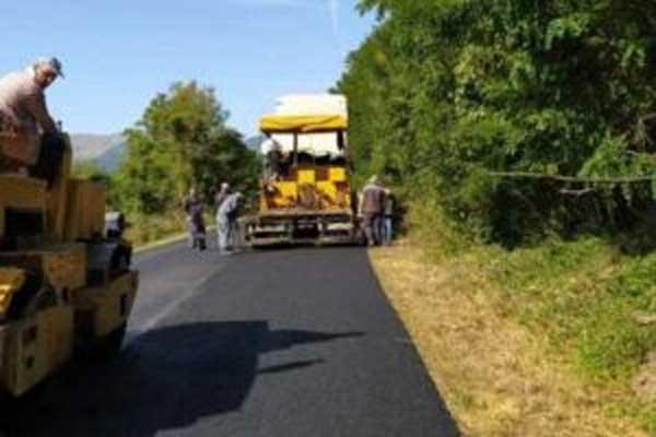 Εγκρίθηκε ο προϋπολογισμός 500.000 ευρώ, που αφορά τους όρους της διακήρυξης του έργου: “Παρεμβάσεις στην Ε.Ο 22 από τον κόμβο Κύρου προς Κ.Τ.Ε.Ο – Ασφαλτοστρώσεις”