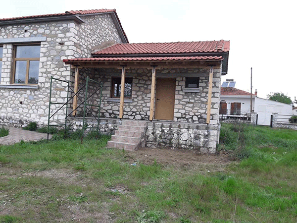Χρήστος Ελευθερίου: Ιατρείο Λαζαράδων…