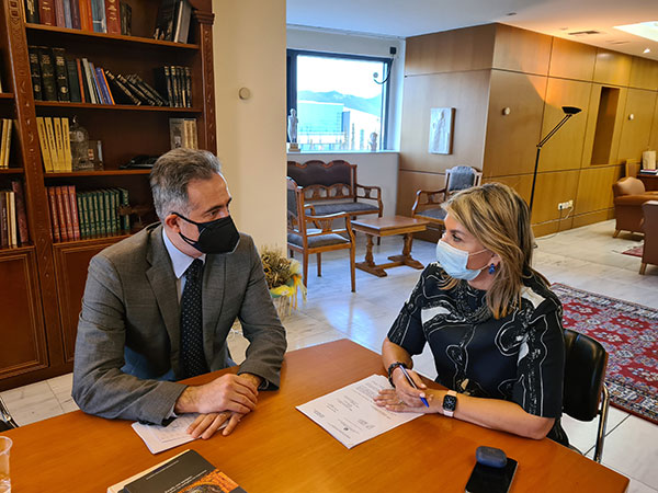 Στάθης Κωνσταντινίδης: «Την ανάγκη ίδρυσης λυκειακών τάξεων στο Καλλιτεχνικό Σχολείο Κλείτου Κοζάνης και Γυμνασίου στην Εράτυρα Βοΐου, έθεσα στην Υφυπουργό Ζέττα Μακρή»