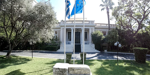 Εκτάκτως αύριο σε Θεσσαλονίκη, Πάτρα και Κοζάνη τρεις υπουργοί