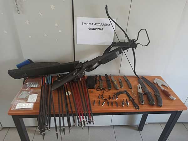 Συνελήφθη 42χρονος ημεδαπός σε περιοχή της Ημαθίας για παράβαση της νομοθεσίας περί όπλων και κατοχή ναρκωτικών ουσιών