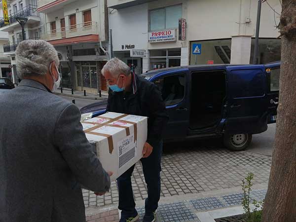 Συνεισφορά αλληλεγγύης και βοήθειας προς τους σεισμόπληκτους της Ελασσόνας από την Συντονιστική Επιτροπή Αγώνα Συνταξιούχων Κοζάνης και πρωτοβάθμιων σωματείων Κοζάνης
