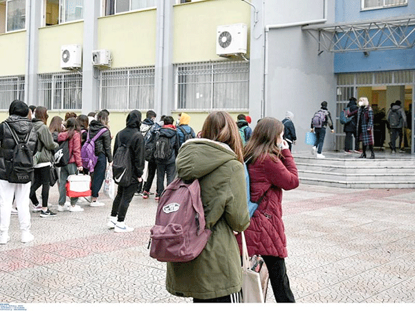 98 νέα κρούσματα την Τρίτη στις σχολικές μονάδες του Νομού Κοζάνης