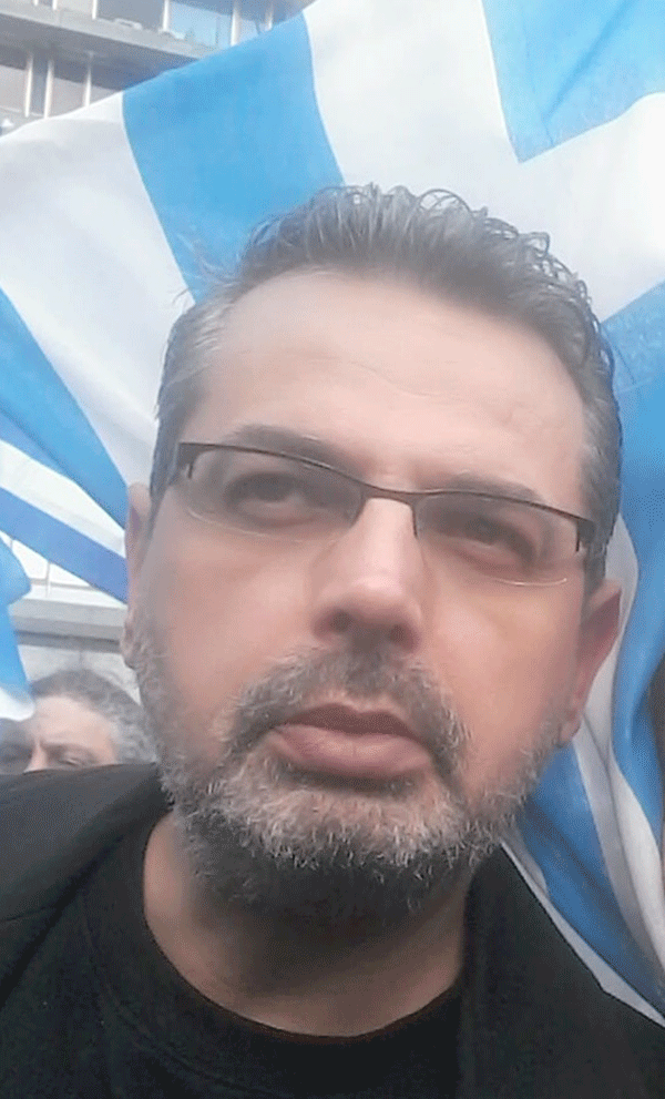 Ελληνική εξωτερική πολιτική: Μια στο καρφί και μια στο πέταλο – Του Ανδρέα Τσιφτσιάν
