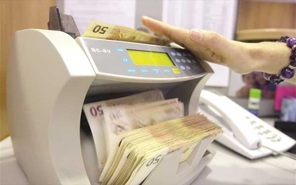 Οι κόφτες στην Επιστρεπτέα Νο 7 – Ποιοι θα εισπράξουν από 1.000 έως 100.000 ευρώ με βάση τη νέα κοινή υπουργική απόφαση