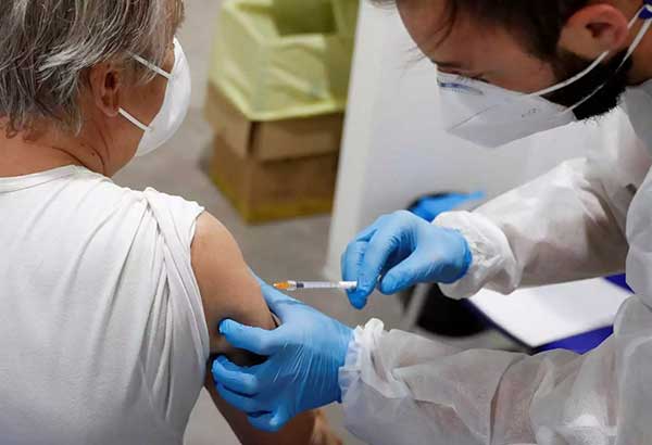 Νοσήσαντες με αντισώματα στην περιοχή της Κοζάνης υποχρεούνται στον εμβολιασμό;