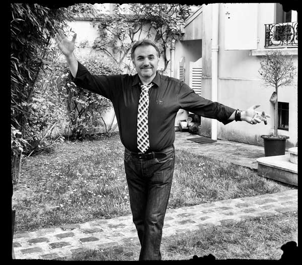 Το μήνυμα του Νίκου Αλιάγα για τον θάνατο του αγαπημένου του φίλου Κώστα Σταμκόπουλου από το Πλατανόρευμα Κοζάνης!!!