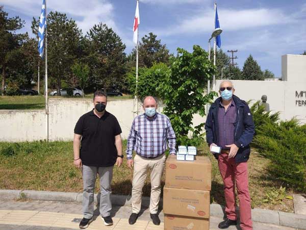 Μποδοσάκειο: Παραδόθηκαν 6000 χειρουργικές μάσκες δωρεά από τον όμιλο “Κατάκης”