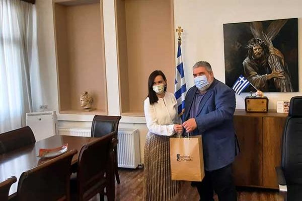Η Πρέσβης της Βοσνίας-Ερζεγοβίνης επισκέφθηκε τον Δήμαρχο Εορδαίας