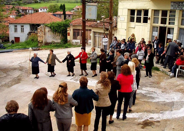 Το χορευτικό δρώμενο της “Ρόκας” στο Βόιο Κοζάνης