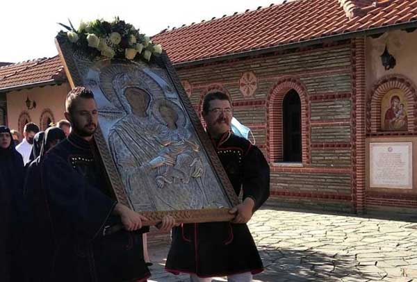 Η Εικόνα της Παναγίας Μικροκάστρου στη Γαλατινή