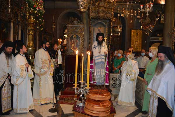 Στην Τήνο ο Σιατίστης κ. Αθανάσιος για την επέτειο του οράματος της Αγίας Πελαγίας