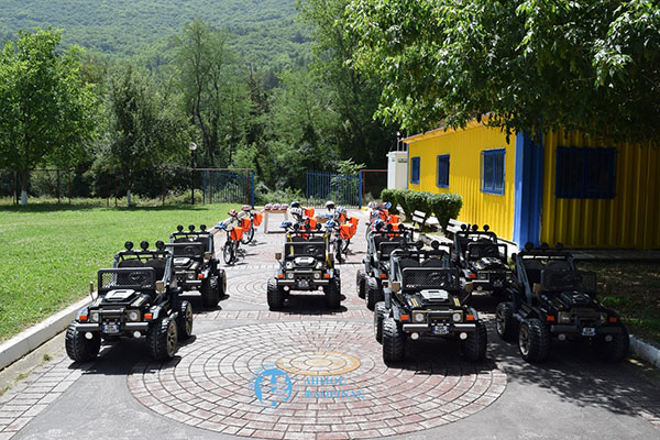 Ανανεώθηκε ο εξοπλισμός του πάρκου κυκλοφοριακής αγωγής Δήμου Φλώρινας με νέα αυτοκίνητα και ποδήλατα