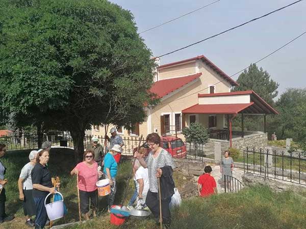 Πραγματοποιήθηκε ο καθαρισμός της εκκλησίας του Αγίου Νικολάου Καταφυγίου