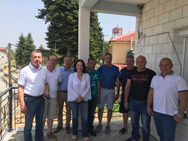 Καλλιόπη Βέττα: “Άμεση ανάγκη για αναβάθμιση των υποδομών του Λιβαδερού – Συνάντηση με το Κοινοτικό Συμβούλιο”