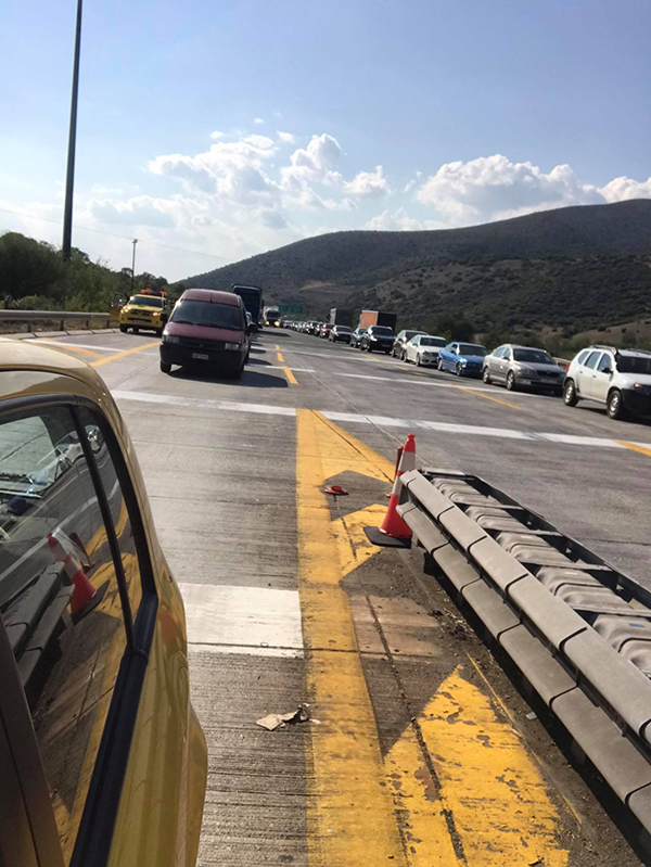 Μεγάλη ουρά και καθυστέρηση στα διόδια του Πολυμύλου