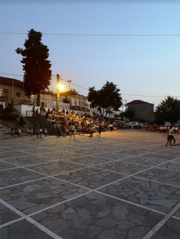 Πραγματοποιήθηκε το 6ο Φεστιβάλ Αρχαίου και Παραδοσιακού Παιχνιδιού στο Λιβαδερό (εικόνες- Βίντεο)