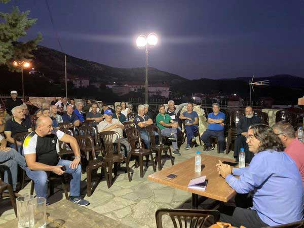 “Τα προβλήματα στο δήμαρχο”: Στο Μεταξά βρέθηκε ο Χρήστος Ελευθερίου