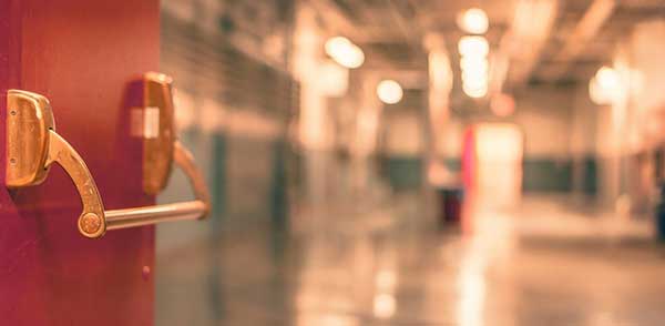 Εκδήλωση του ΚΚΕ στις 10 Νοέμβρη «Η υγεία του λαού δεν μπορεί να συνεχίσει να παίζεται κορόνα – γράμματα. Αγώνας τώρα για την προστασία της υγείας του λαού»