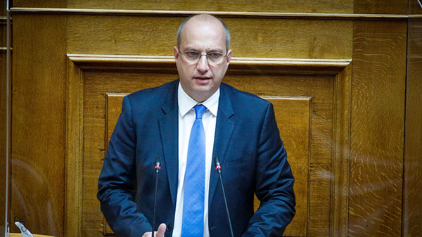 Γιάννης Οικονόμου: Το ζήτημα της ανοσίας απέναντι στον κορονοϊό δεν είναι ούτε ταξικό, ούτε θρησκευτικό, ούτε ιδεολογικό, ούτε συνδικαλιστικό