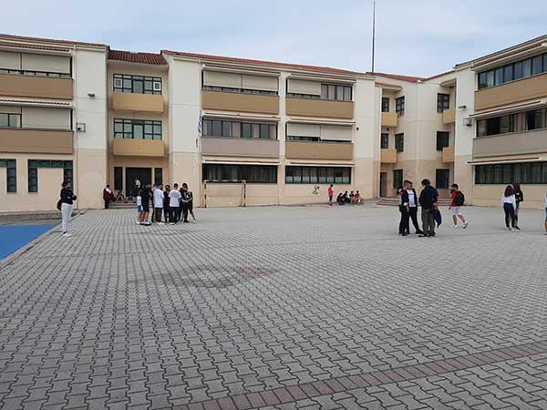 Δ.Δ.Ε. Κοζάνης: Εξ αποστάσεως η λειτουργία των σχολείων στην πόλη της Κοζάνης σήμερα Δευτέρα