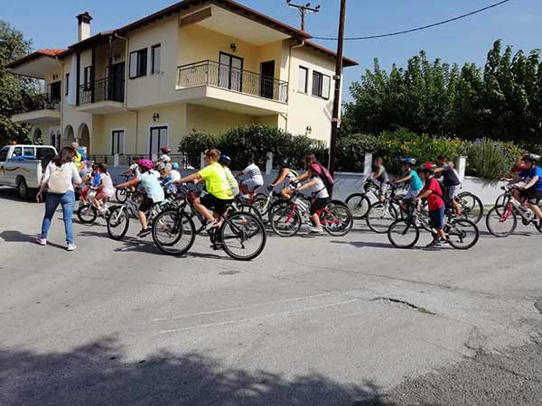 Οδική συμπεριφορά για τους οδηγούς ποδηλάτου στο Βελβεντό