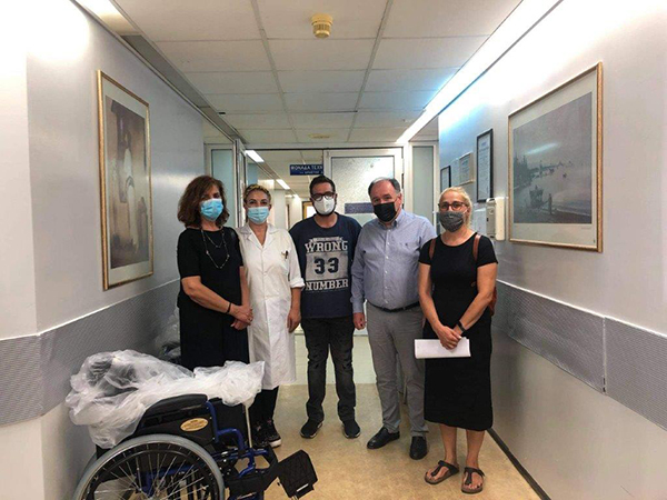 Ευχαριστήριο του Γενικού Νοσοκομείου Πτολεμαΐδας «Μποδοσάκειο» για την προσφορά τριών αναπηρικών αμαξιδίων
